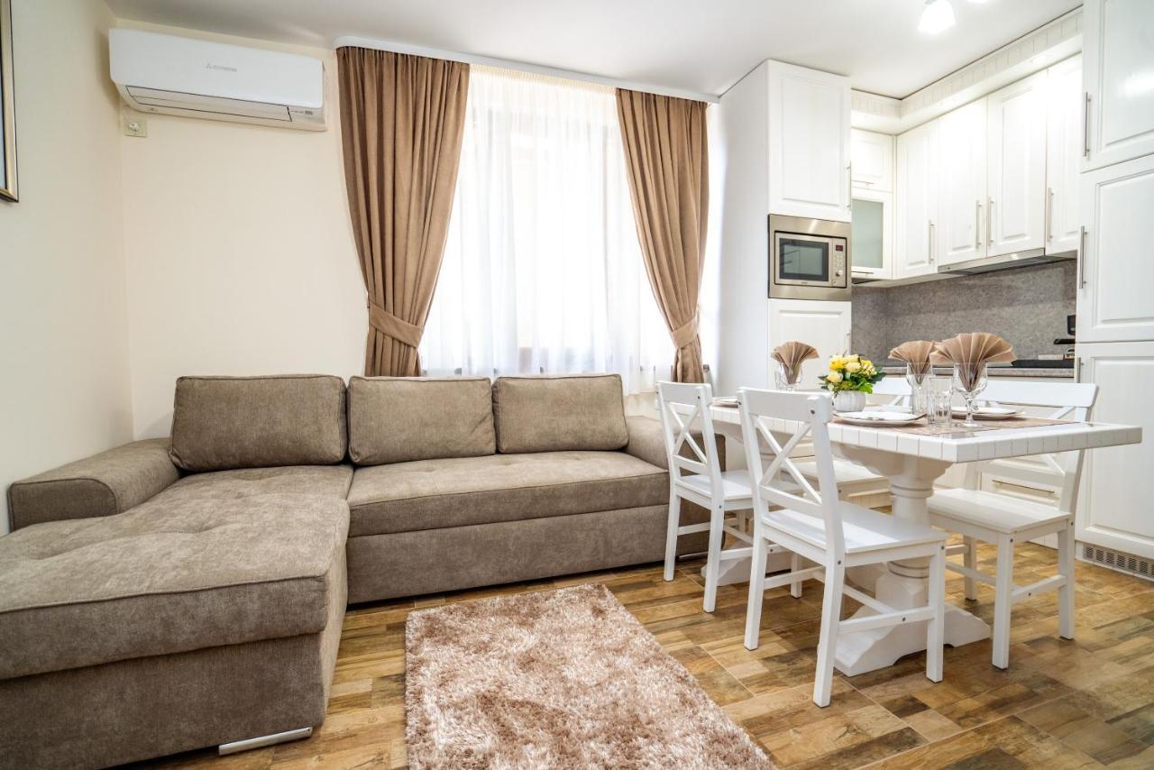 Park Apartment Emilin Sandanski Eksteriør bilde