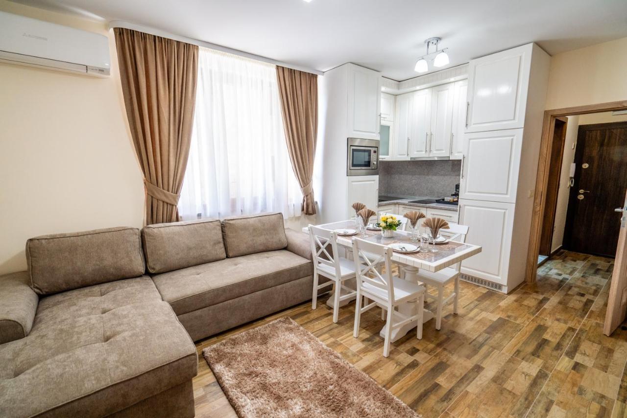 Park Apartment Emilin Sandanski Eksteriør bilde